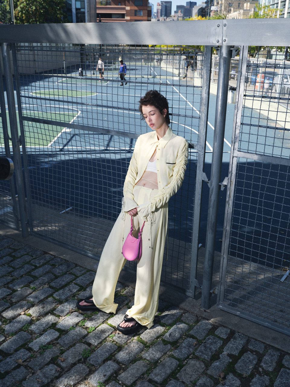 Hanwen On Location Model — Fashion by Di Chen Chen