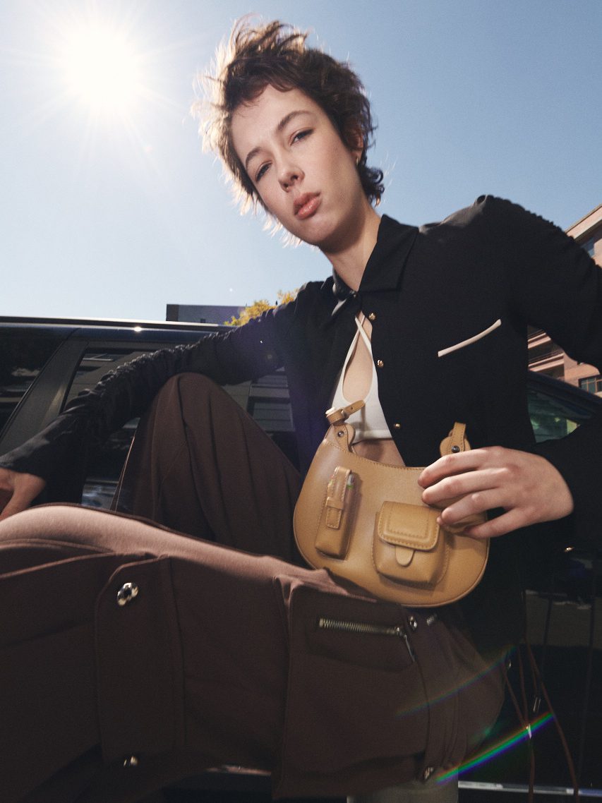 Hanwen On Location Model — Fashion by Di Chen Chen
