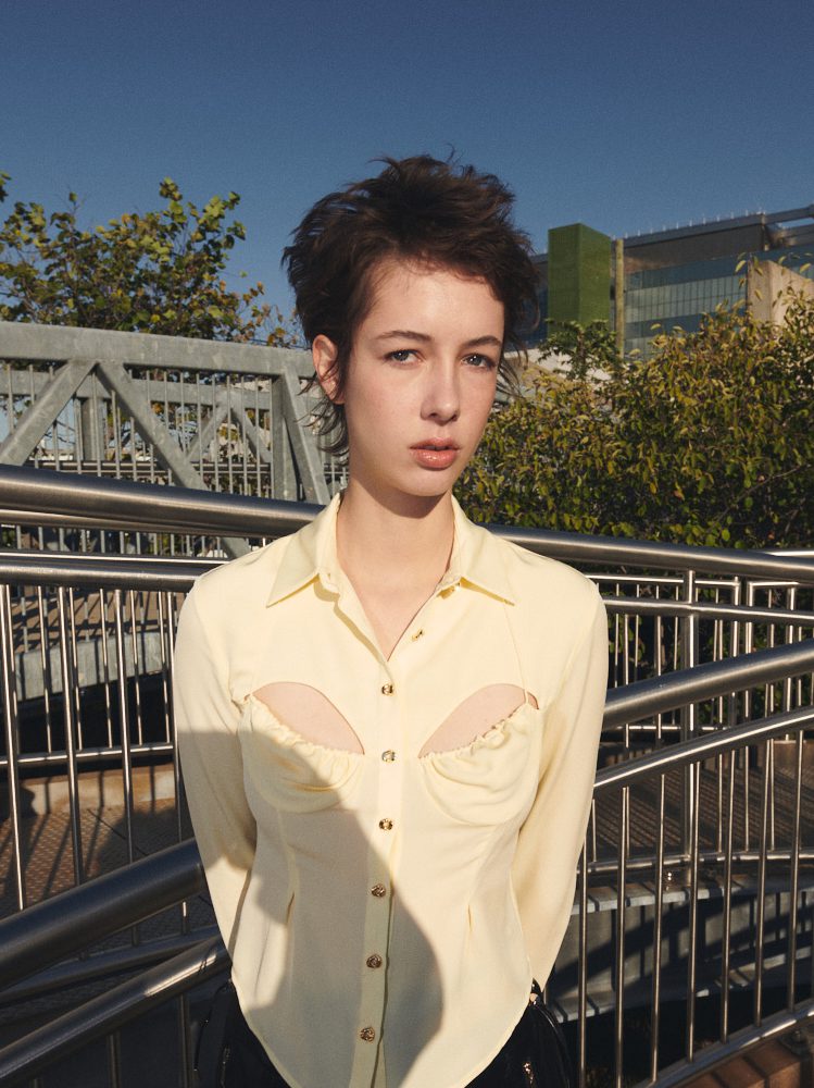 Hanwen On Location Model — Fashion by Di Chen Chen
