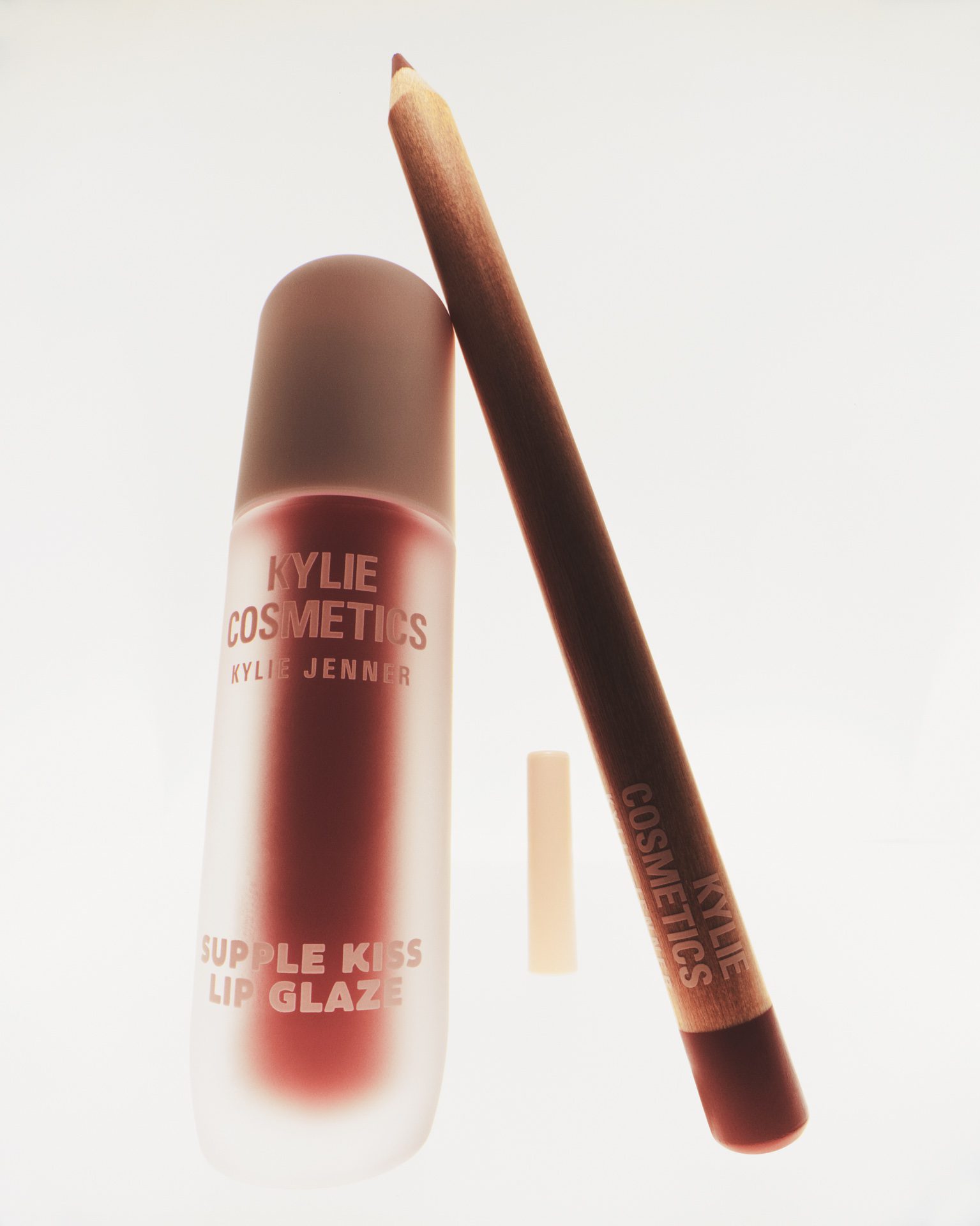Kylie Cosmetics Pink Holiday Sets — Beauty Still Life Photography by Di Chen Chen