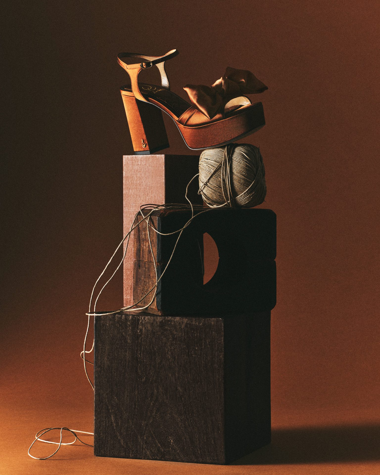 Sam Edelman Fall 2024-2 — Fashion Still Life Photography by Di Chen Chen