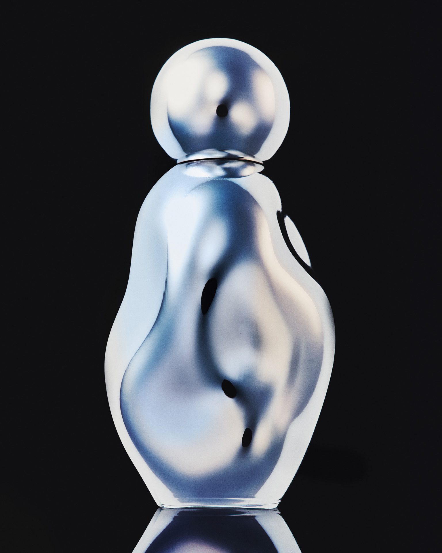 Kylie Cosmetics Cosmic 2.0 KV — Beauty Still Life Photography by Di Chen Chen