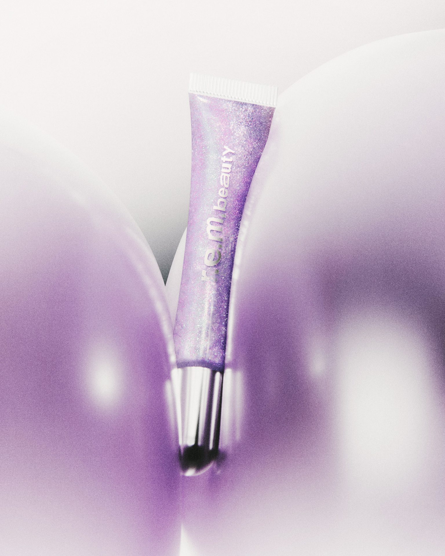 R.E.M Beauty — Beauty Still Life Photography by Di Chen Chen