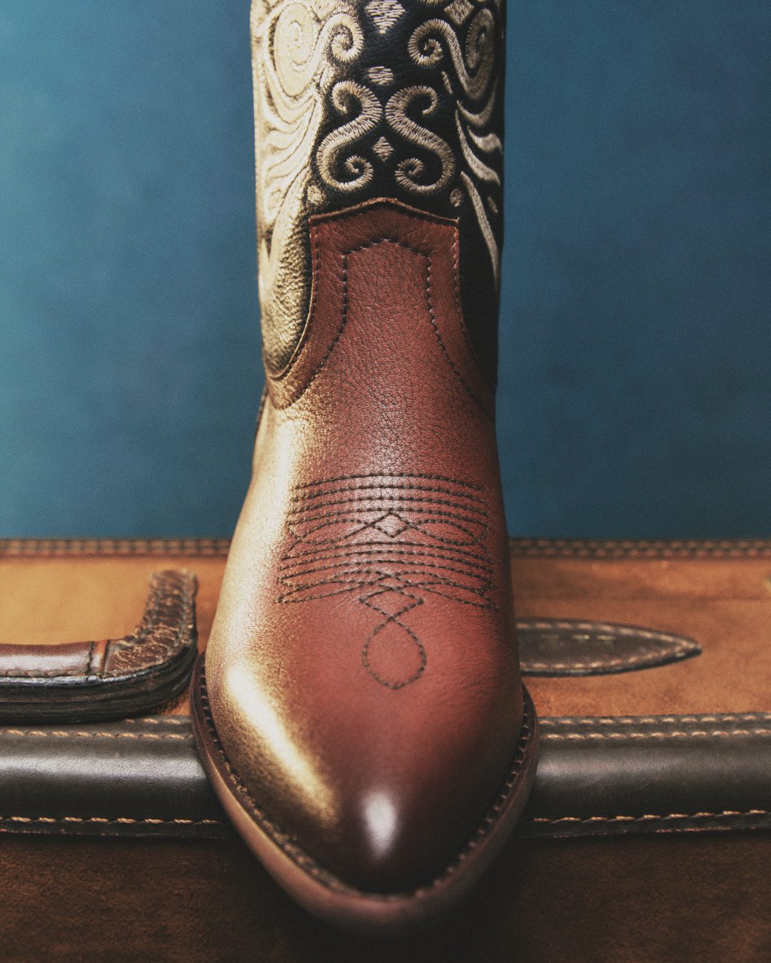 Sam Edelman Circus FW25-2 — Still Life Photography by Di Chen Chen