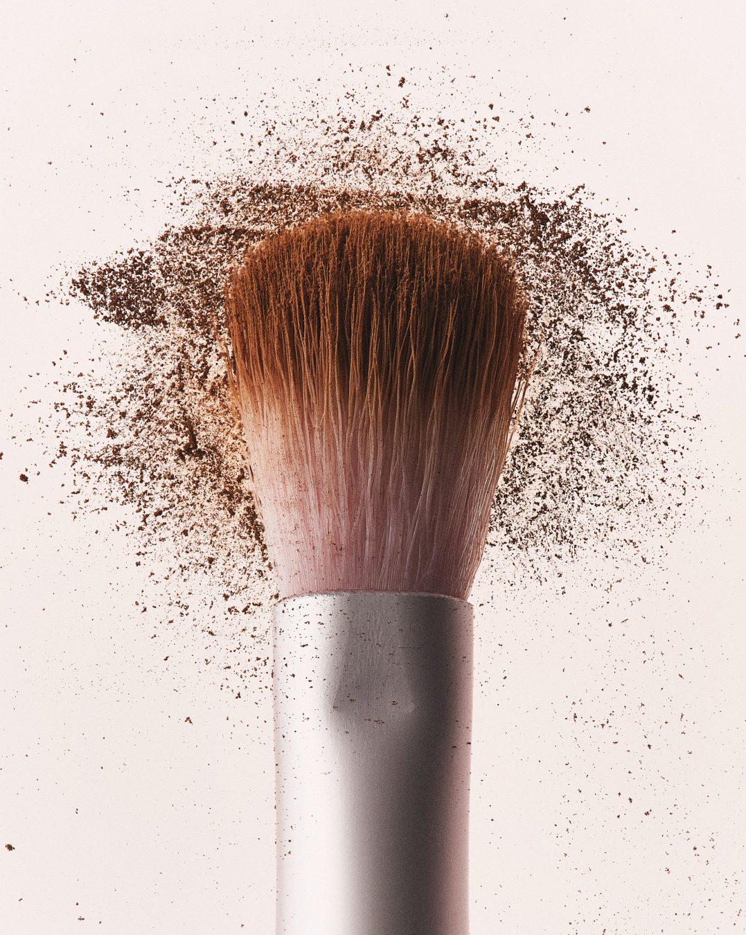 Kylie Cosmetics - Brushes — Still Life Photography by Di Chen Chen
