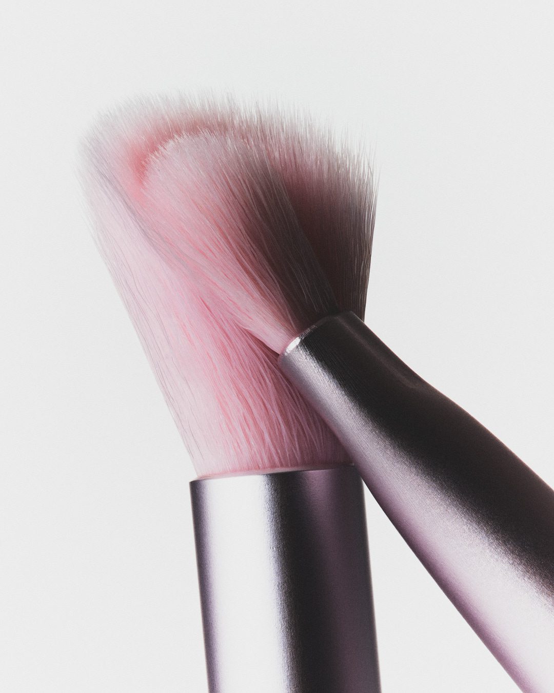 Kylie Cosmetics - Brushes — Still Life Photography by Di Chen Chen