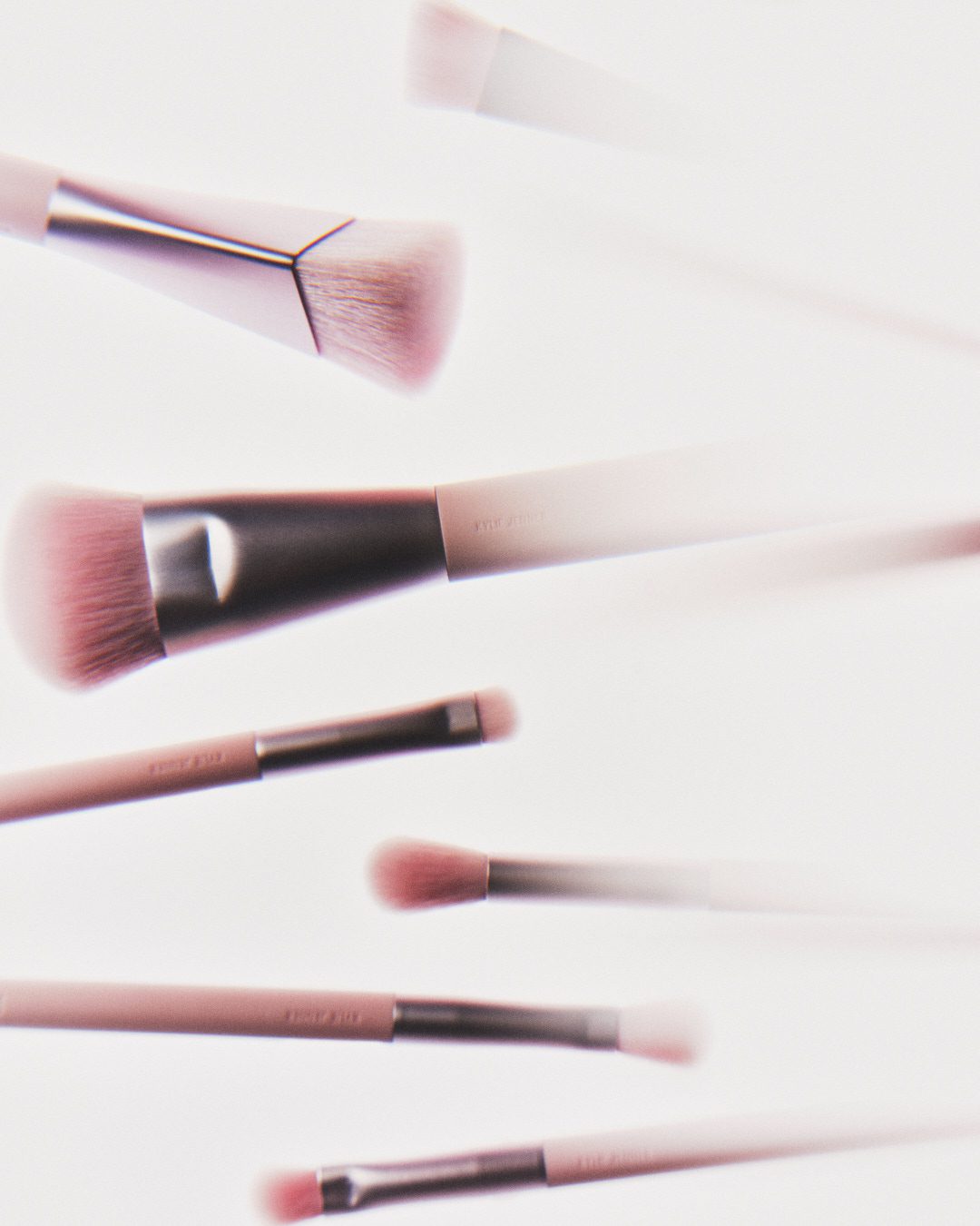 Kylie Cosmetics - Brushes — Still Life Photography by Di Chen Chen