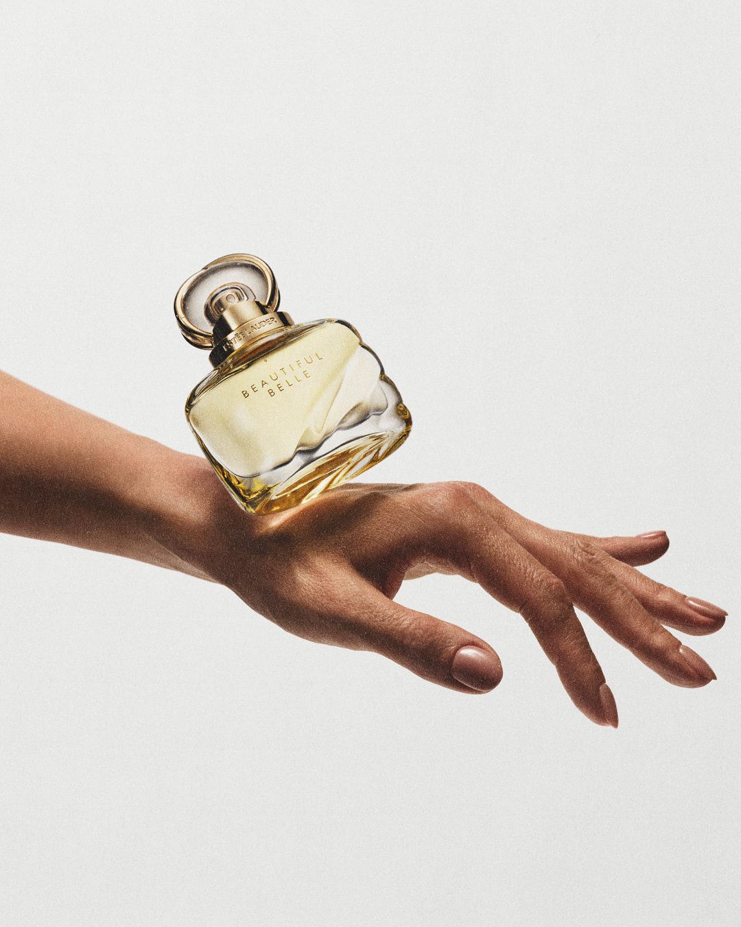 Estée Lauder - The Cosmetics Company Store — Beauty Still Life Photography by Di Chen Chen